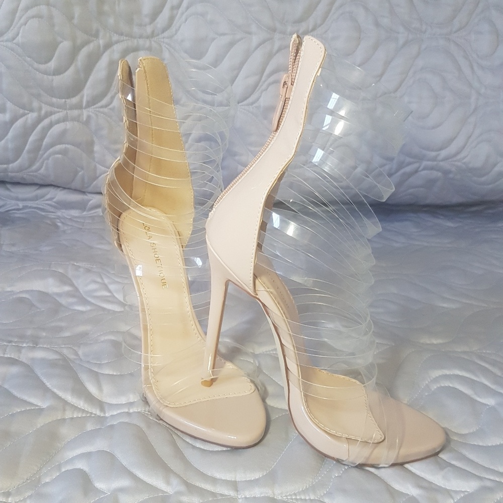 Lola shoetique heels 💓